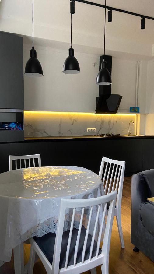 Sobornosti Apartment Poltava City Екстер'єр фото